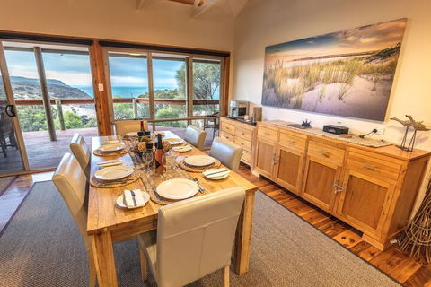Sea Dragon Lodge & Villas - Broome Tourism 7