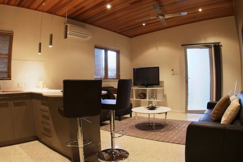 Mia Mia Executive Apartments - Broome Tourism 2