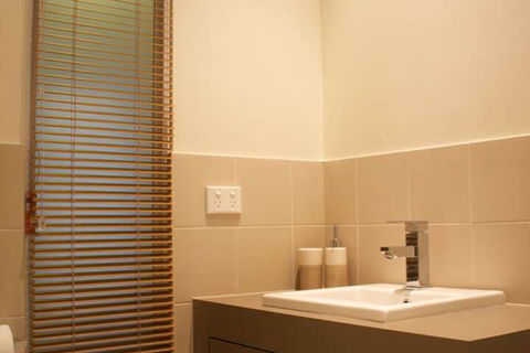 Mia Mia Executive Apartments - Broome Tourism 5
