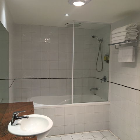 The Waverley International Hotel - Broome Tourism 5