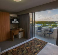 Gladstone Reef Hotel Motel - Broome Tourism