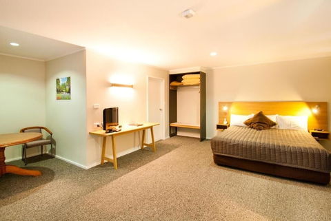 Posthouse MotorLodge - Broome Tourism 4