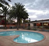 Seasons Hotel Newman - Broome Tourism
