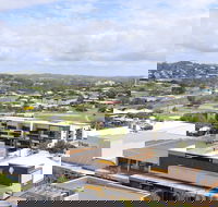Apartments G60 Gladstone - Broome Tourism