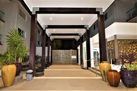 Grande Florida Beachside Resort - Broome Tourism 0
