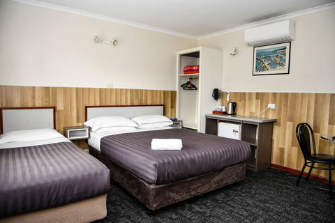 Hobart Tower Motel - Broome Tourism 6