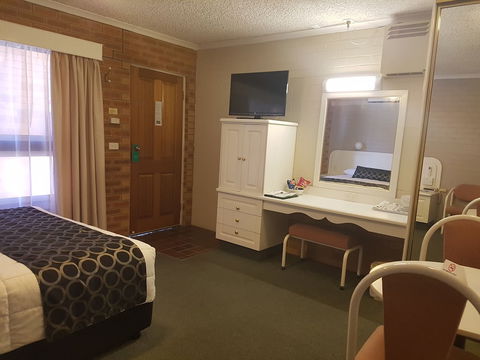 Cousins Motor Inn - Broome Tourism 4