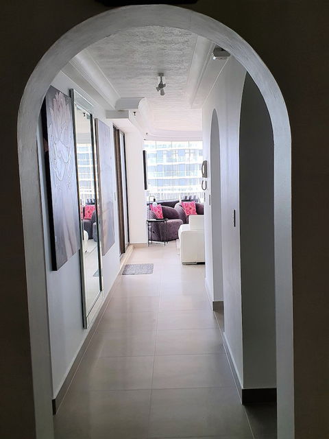 Aegean Apartments - Broome Tourism 0