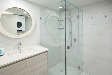 Miami Beachside Holiday Apartments - Broome Tourism 4