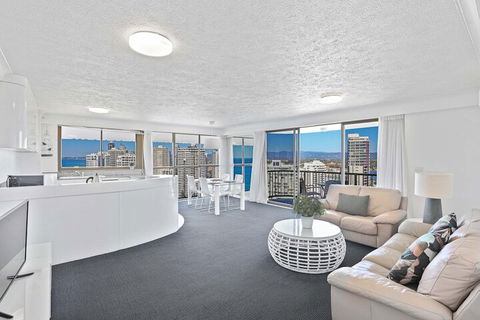 De Ville Apartments - Broome Tourism 4
