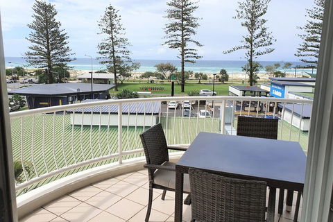 Kirra Beach Apartments - Broome Tourism 7