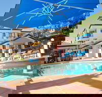 Chevron Palms Holiday Apartments - Broome Tourism