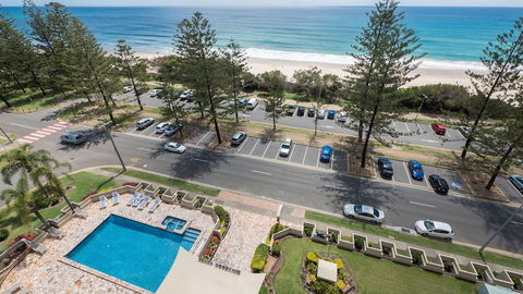 Southern Cross Beachfront Holiday Apartments - Broome Tourism 0