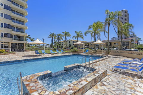 Southern Cross Beachfront Holiday Apartments - Broome Tourism 5