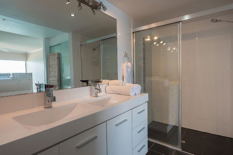 Pacific Plaza Apartments - Broome Tourism 6