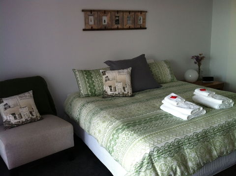 Corinella On The Esplanade Bed & Breakfast - Broome Tourism 5