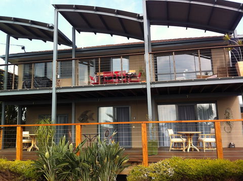 Corinella On The Esplanade Bed & Breakfast - Broome Tourism 0