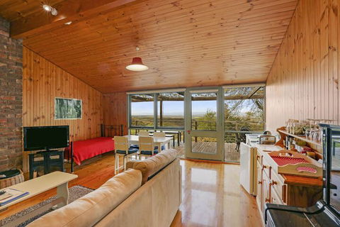 Wanawong Retreat - Broome Tourism 5