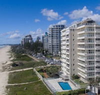 Viscount on the Beach - Broome Tourism