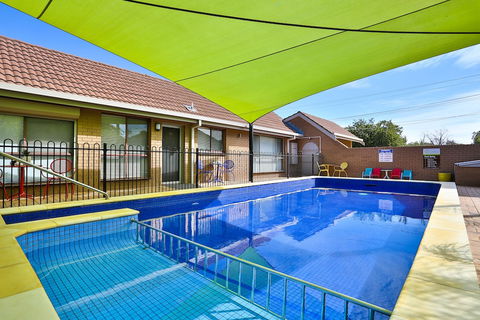 Mildura Holiday Villas - Broome Tourism 2