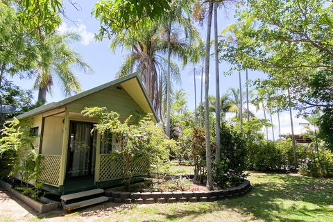 Palm View Holiday Apartments - Broome Tourism 1