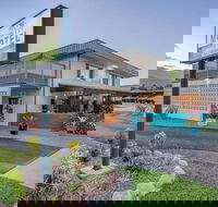 Demi View Motel - Broome Tourism