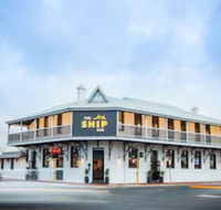 Nightcap at the Ship Inn - Broome Tourism