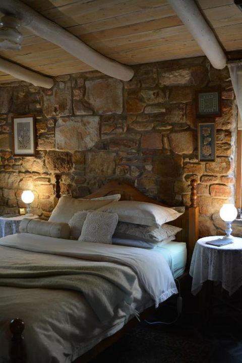 Trestrail Cottage B & B - Broome Tourism 2