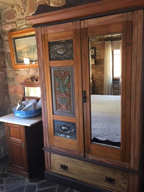Trestrail Cottage B & B - Broome Tourism 1