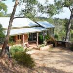 Trestrail Cottage B & B - Broome Tourism 0
