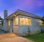 The Entrance North Lakeside Cottage - Broome Tourism