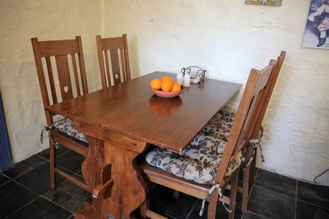 Griffiths Cottage - Broome Tourism 6