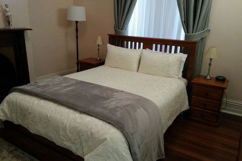 Burra Railway Station Bed & Breakfast - Broome Tourism 3