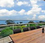 The Bay 25 Wallawa Rd huge home with aircon spectacular views  chromecast - Broome Tourism