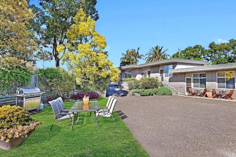Wingham Motel - Broome Tourism 0
