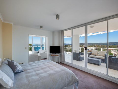Penthouse 707 4 Bedroom Oceanview Penthouse - Broome Tourism 4