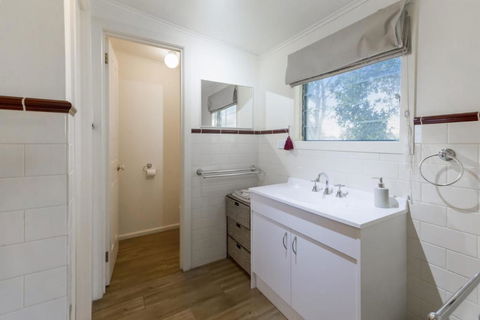 Katisha Cottage Pet Friendly & Close To Town - Broome Tourism 1