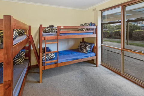 Dolf Inn Pet Friendly & Close To Town - Broome Tourism 3