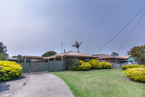 Dolf Inn Pet Friendly & Close To Town - Broome Tourism 1