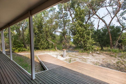 Acacia Lakehouse The Lake At Your Doorstep - Broome Tourism 2
