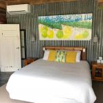 Bed In A Shed Vineyard Stay - Broome Tourism 0