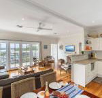 Mon Reve 4A Tallean Road pet friendly three bedroom property with air conditioning - Broome Tourism