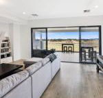 Tee Two on Troon 21 / 30 Troon Drive - Broome Tourism