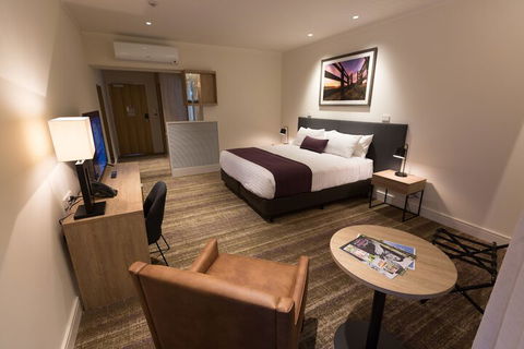 Porters Plainland Hotel - Broome Tourism 6