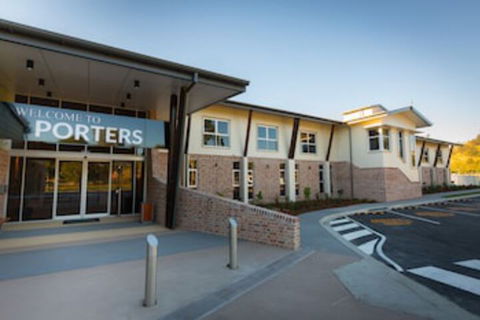Porters Plainland Hotel - Broome Tourism 0