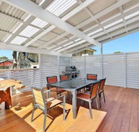 Blue Summer House - Broome Tourism