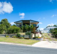 Blue Water Retreat Upstairs  Downstairs - Broome Tourism