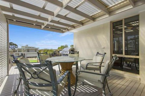 Malibu Magic Bawley Point - Broome Tourism 4