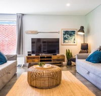 Pandanas Apartments 17B Mollymook Beach - Broome Tourism