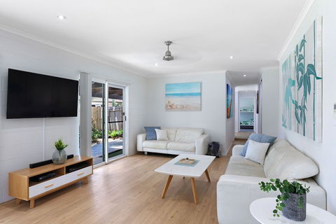 Whitsunday Palms - Broome Tourism 0